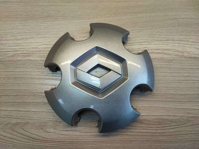 Колпак колеса центральный