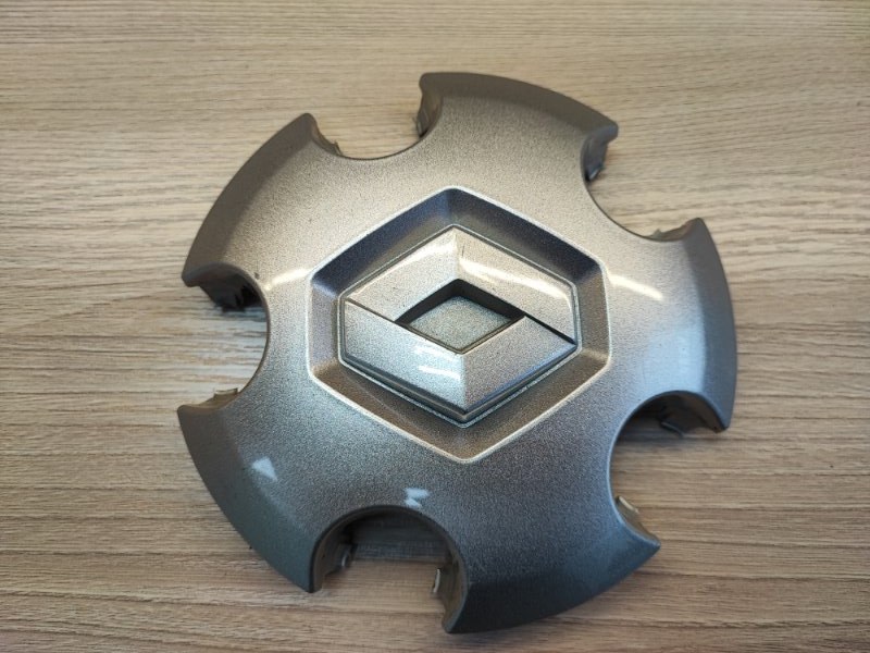 Колпак колеса центральный