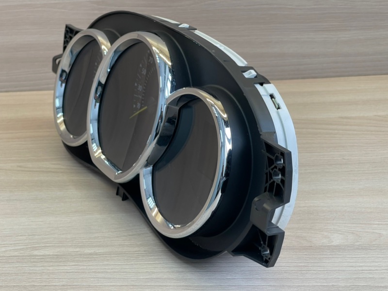 Щиток приборов