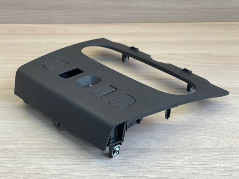 Накладка центральной консоли