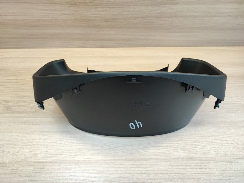 Козырек щитка приборов