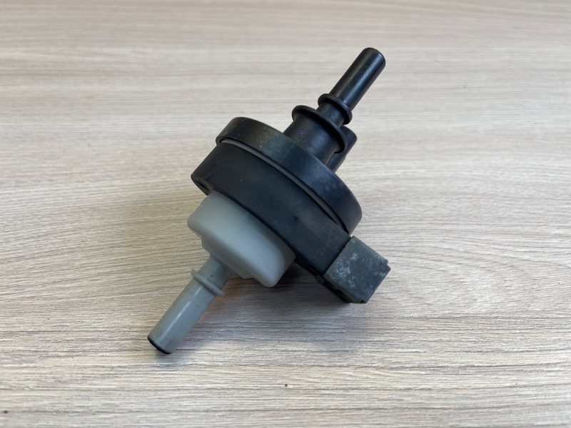 Клапан электромагнитный