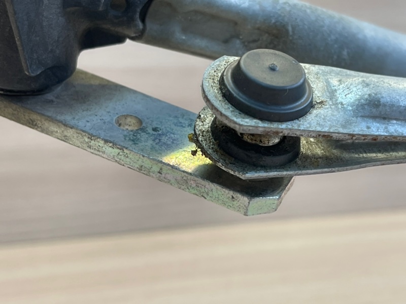 Трапеция дворников