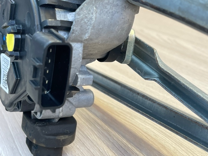 Трапеция дворников