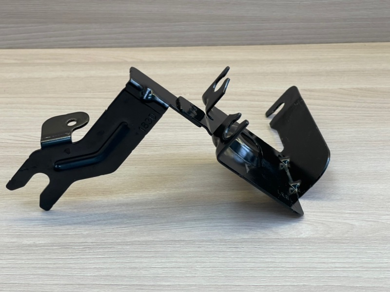 Кронштейн блока ABS