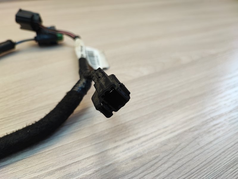 Проводка крышки багажника