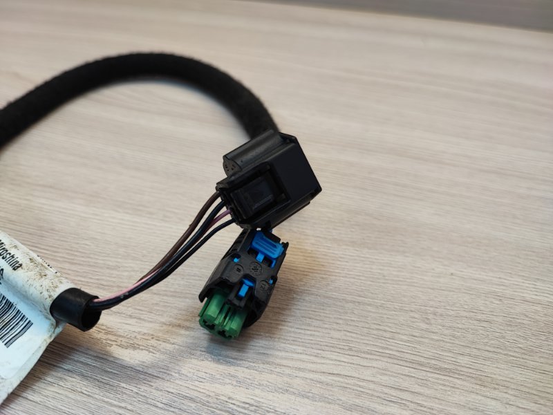 Проводка крышки багажника