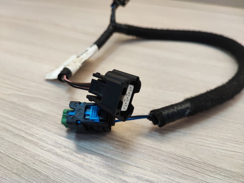 Проводка крышки багажника