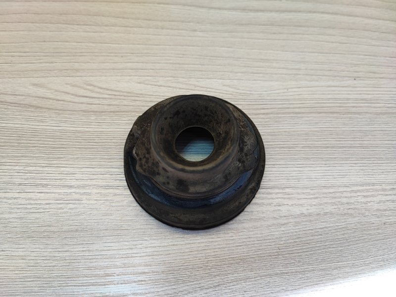 Верхняя опора    пружины