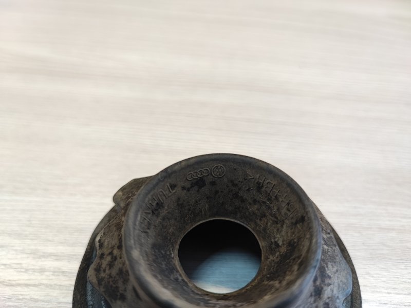 Верхняя опора    пружины