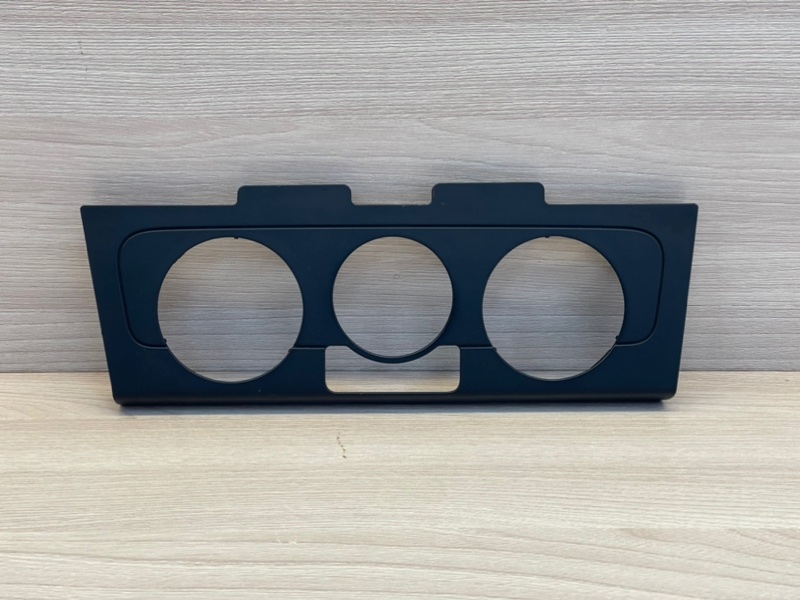 Пластик салона