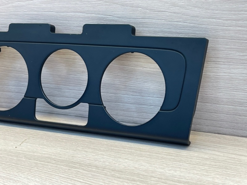 Пластик салона