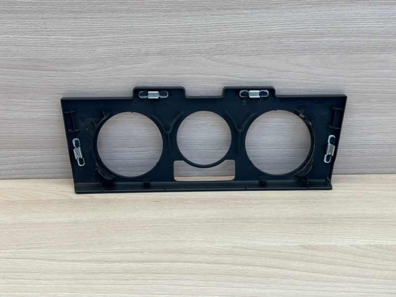 Пластик салона