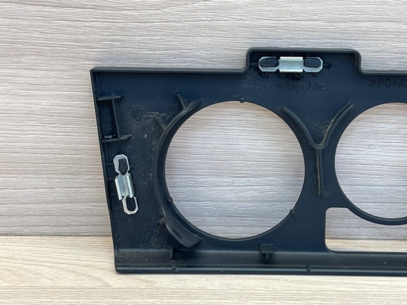 Пластик салона