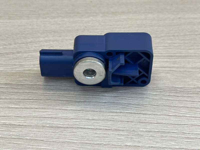 Датчик удара