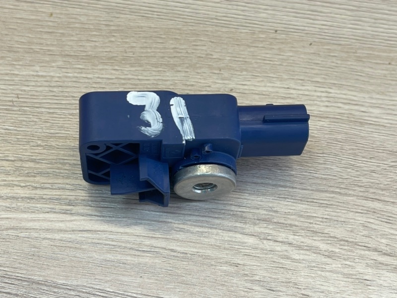 Датчик удара