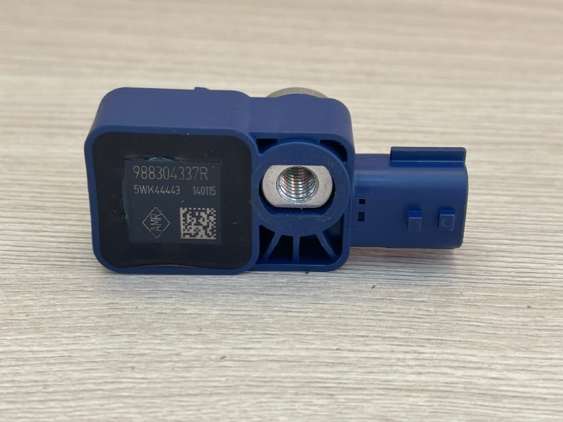 Датчик удара