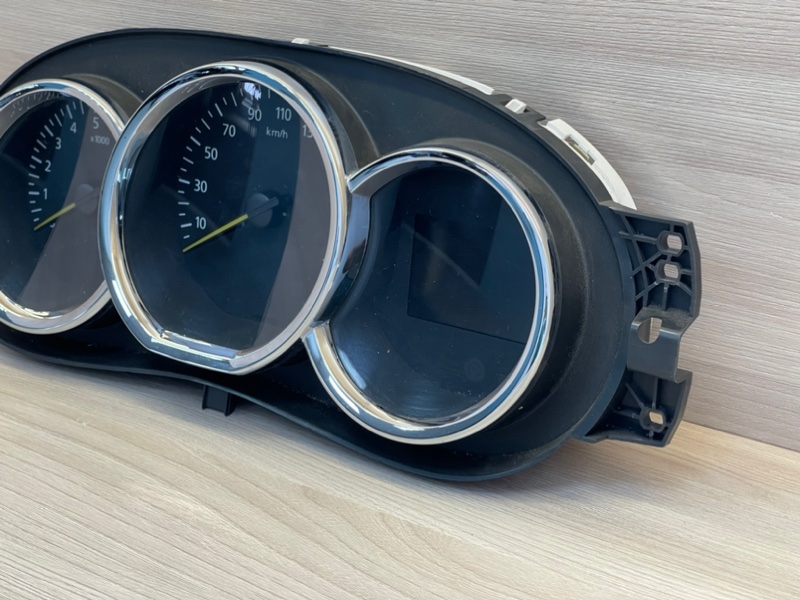 Щиток приборов