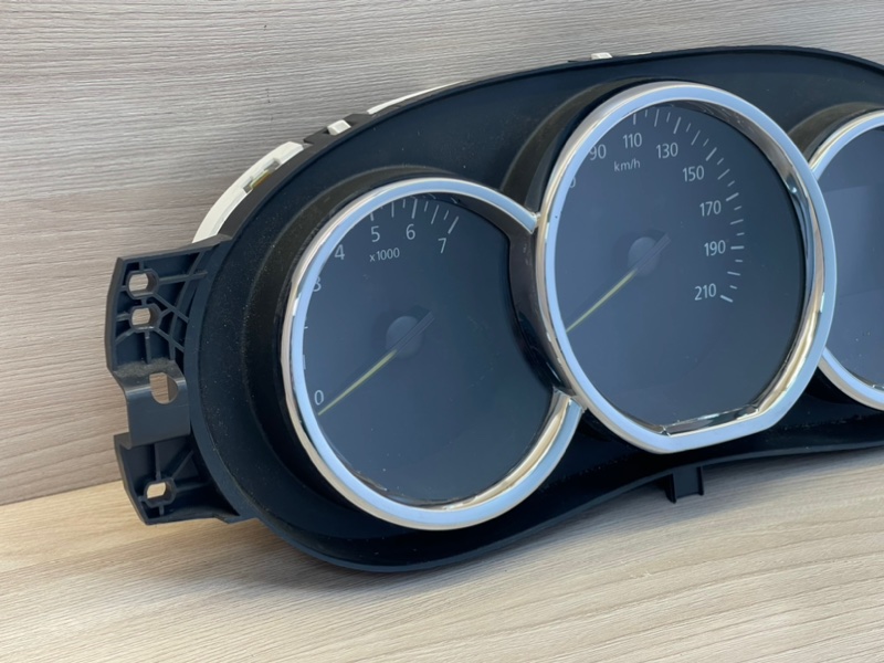 Щиток приборов