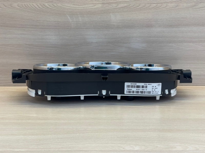 Щиток приборов