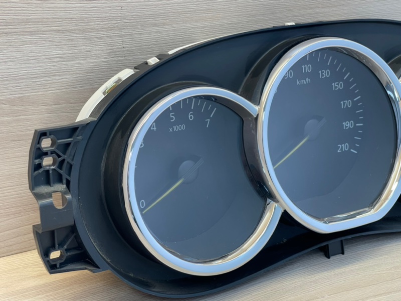 Щиток приборов