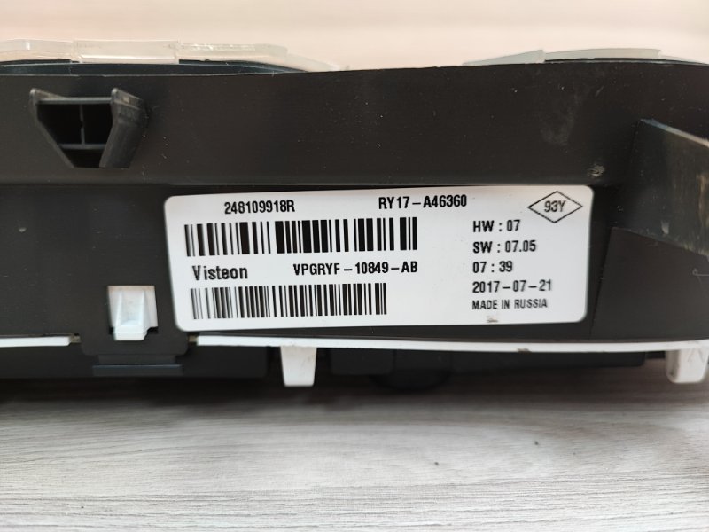 Щиток приборов