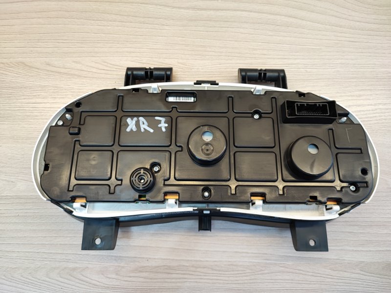 Щиток приборов