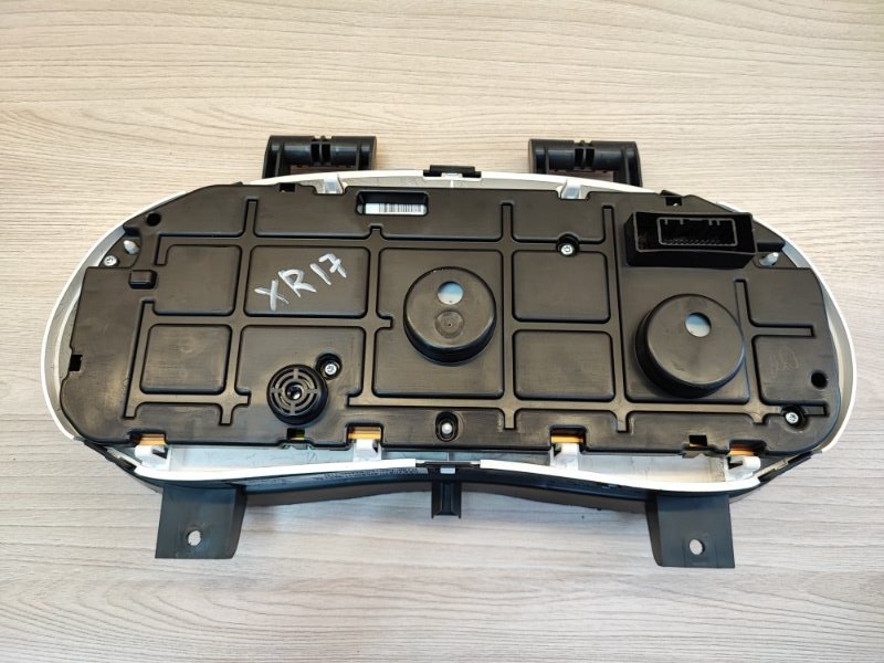 Щиток приборов