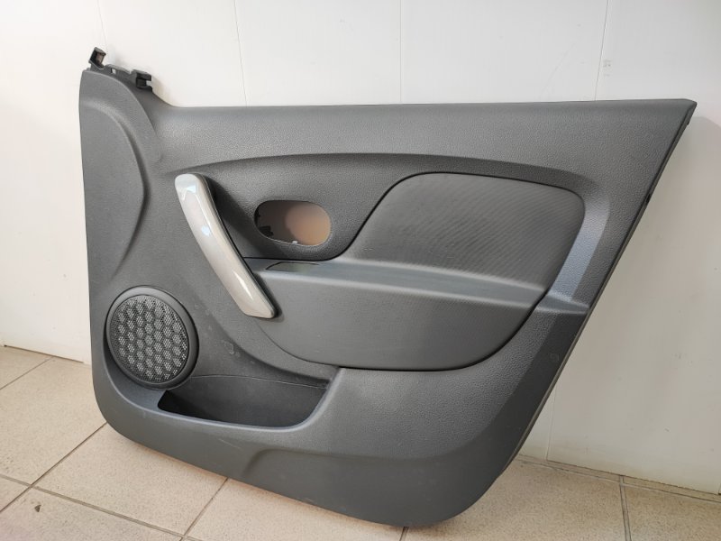 Обшивка боковой двери