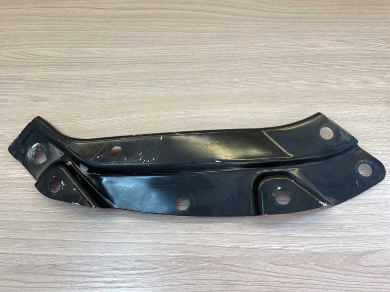 Кронштейн  фары