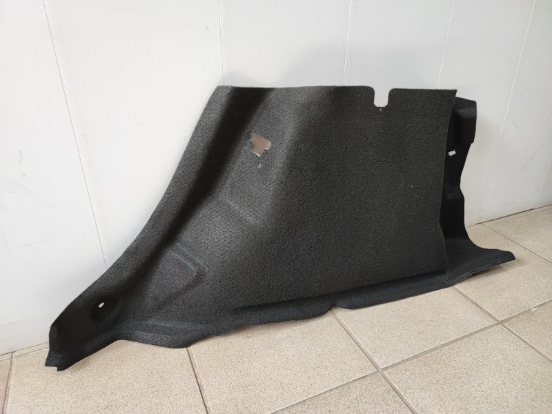 Обшивка багажника