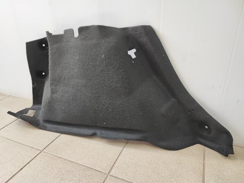 Обшивка багажника