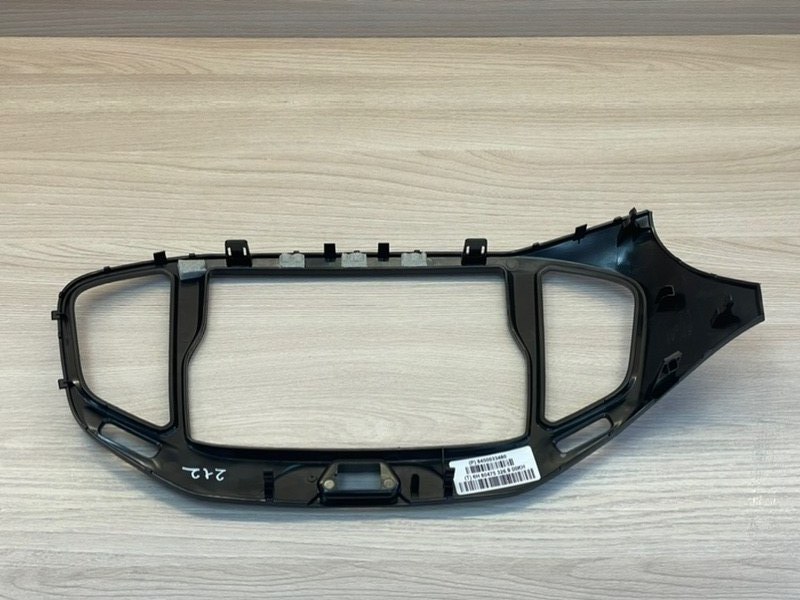 Рамка магнитолы