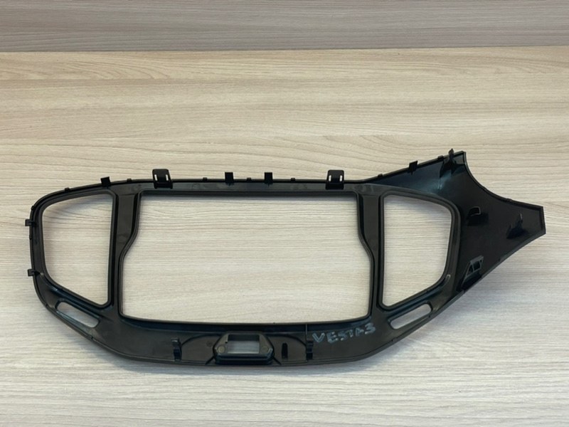 Рамка магнитолы