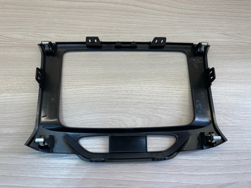 Рамка магнитолы