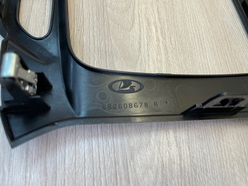 Рамка магнитолы