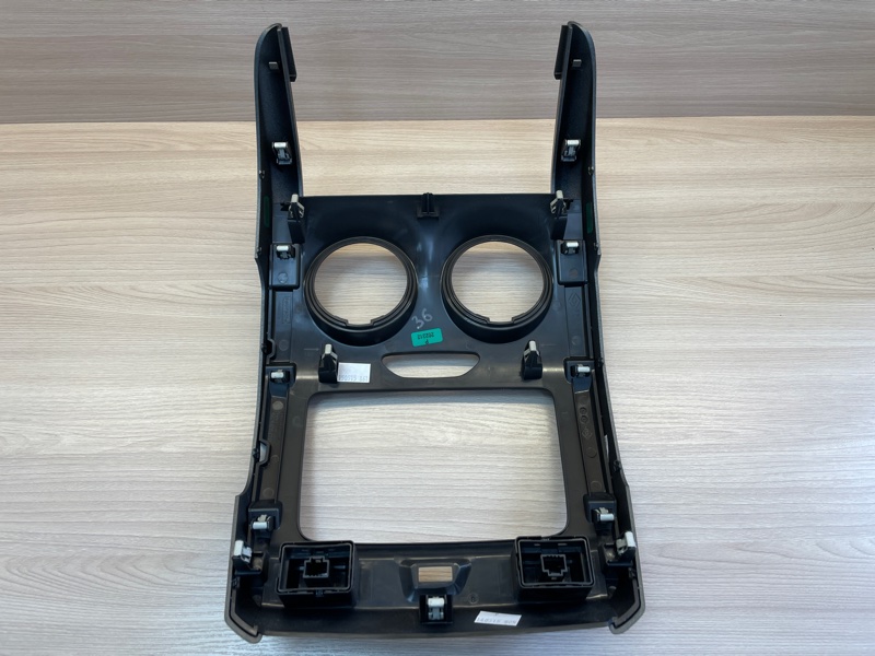 Рамка магнитолы