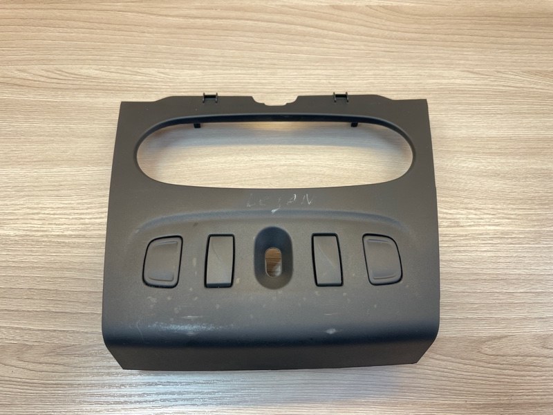 Накладка центральной консоли