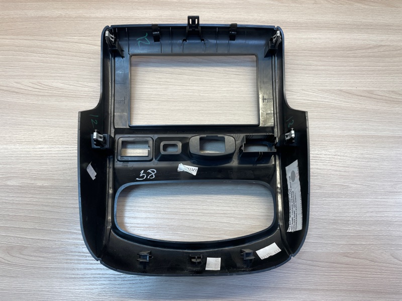 Рамка магнитолы