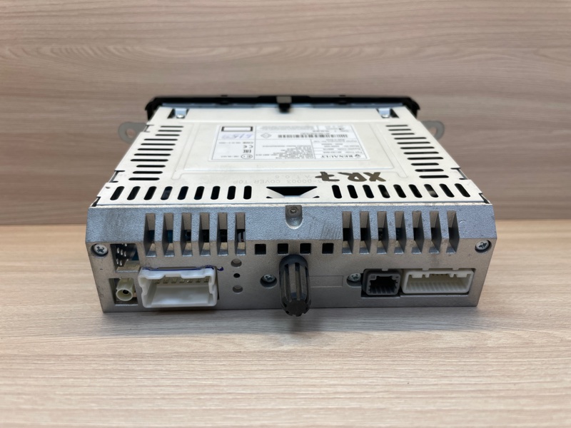 Магнитола штатная