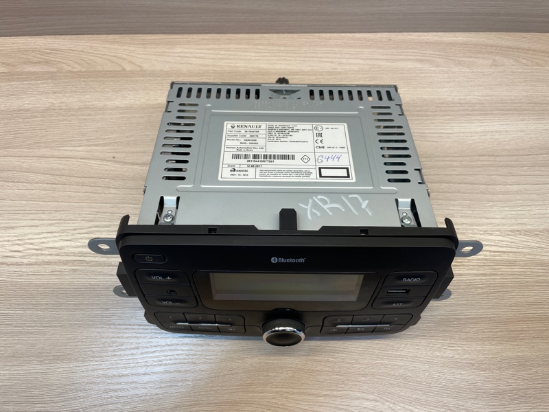 Магнитола штатная