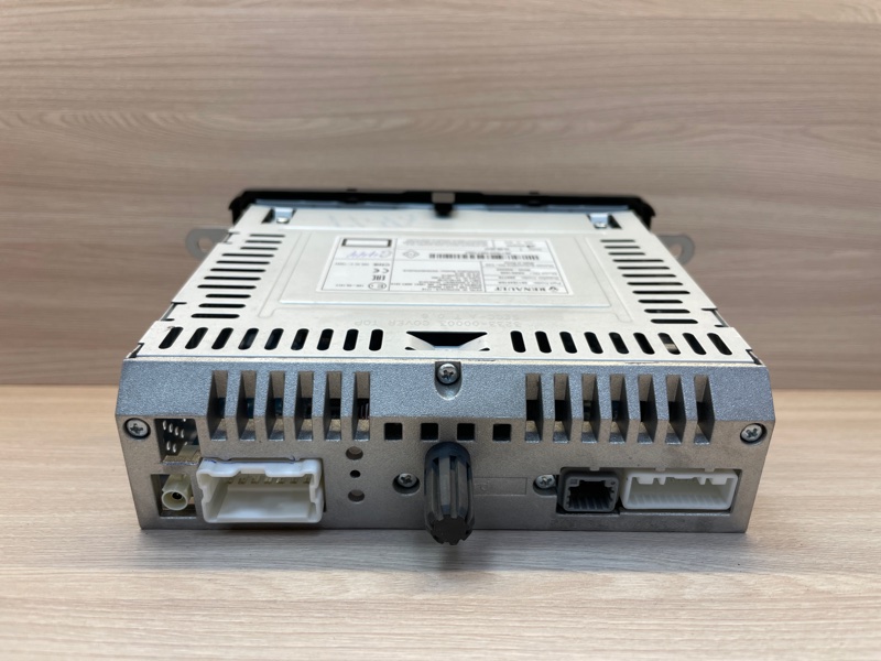 Магнитола штатная