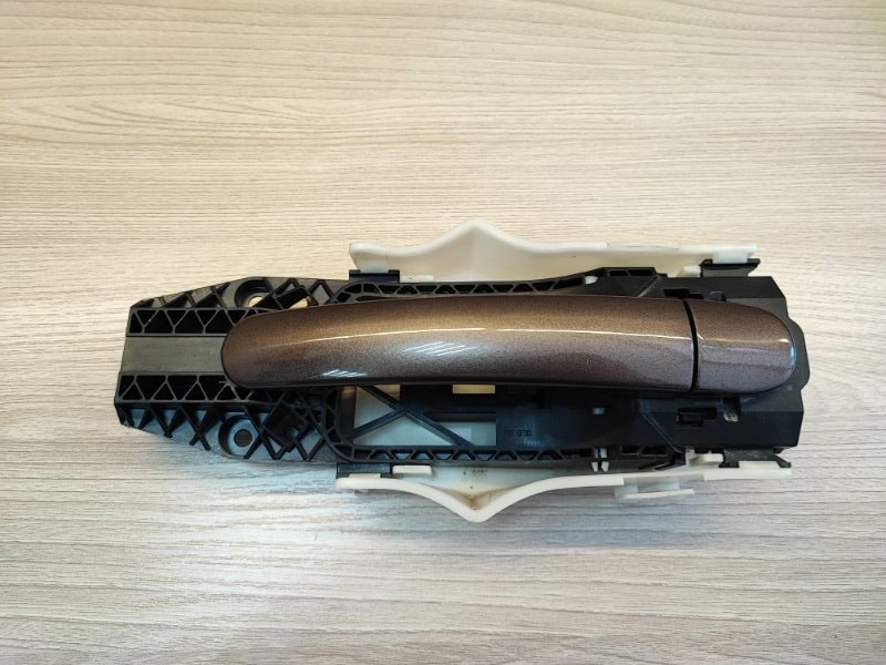 Ручка двери внешняя