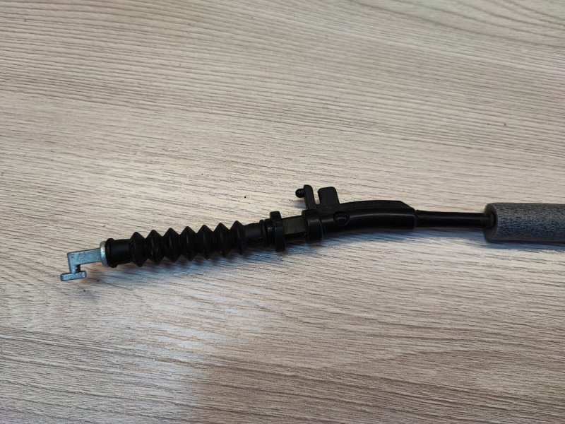 Трос замка двери