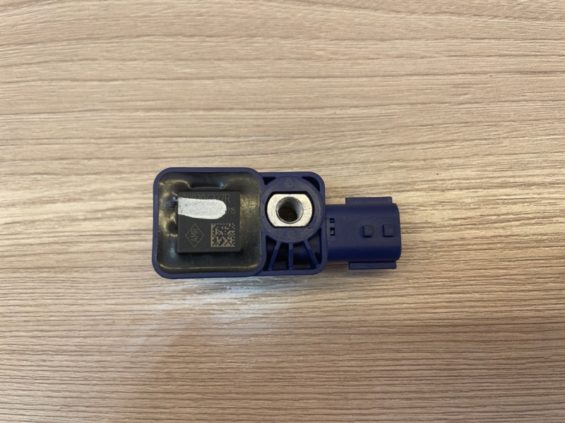 Датчик удара