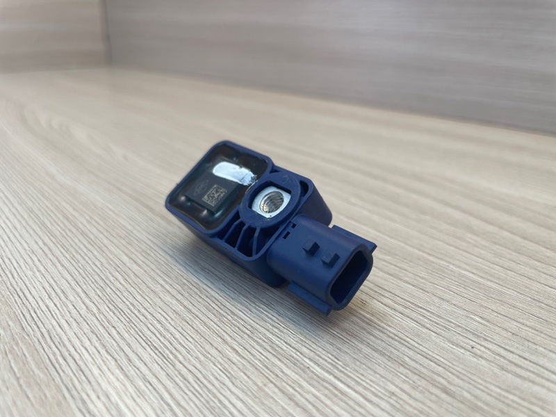 Датчик удара