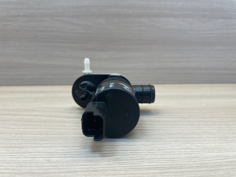 Моторчик бачка омывателя