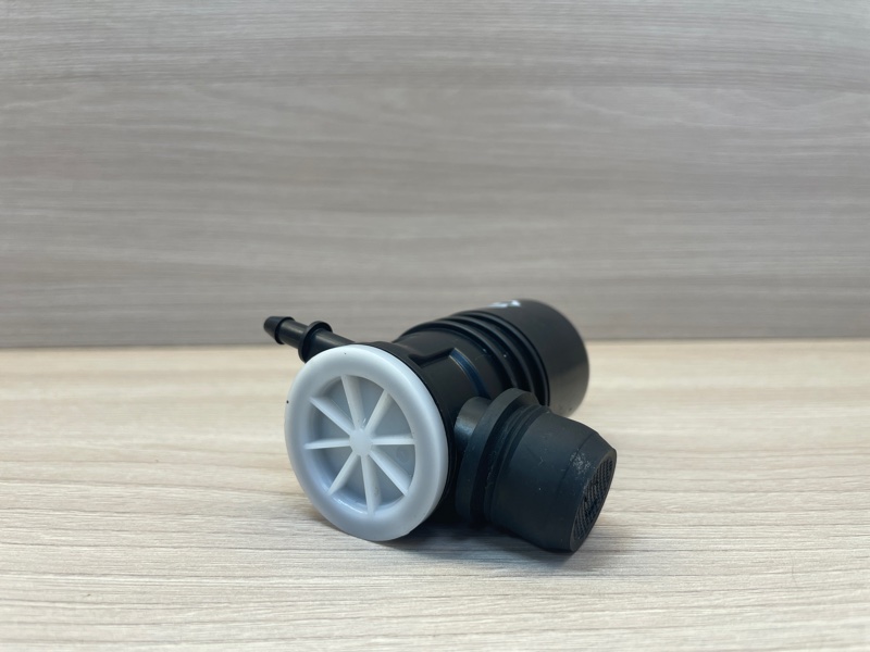 Моторчик бачка омывателя