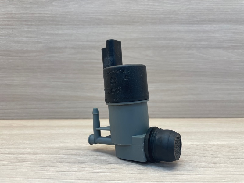 Моторчик бачка омывателя