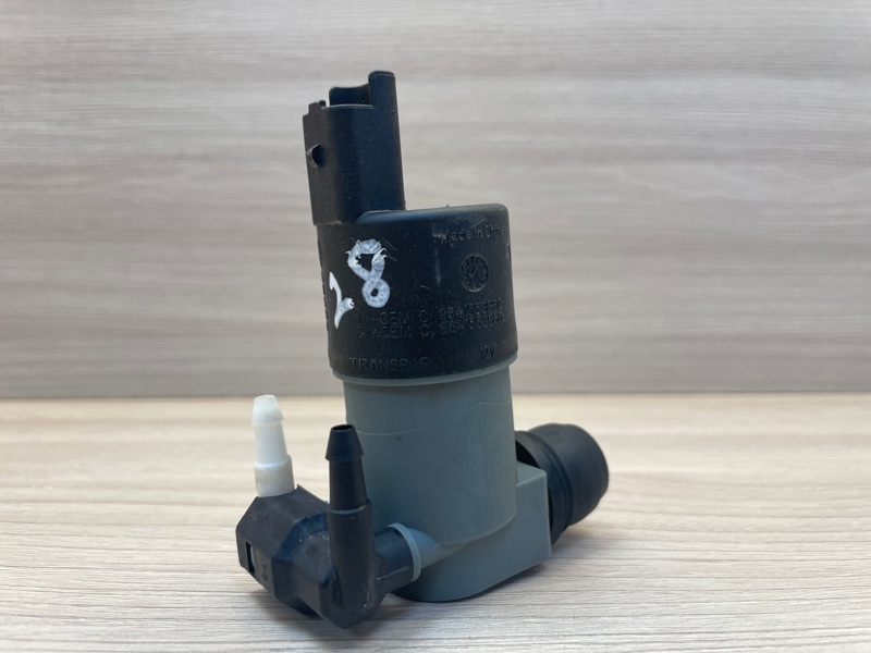 Моторчик бачка омывателя